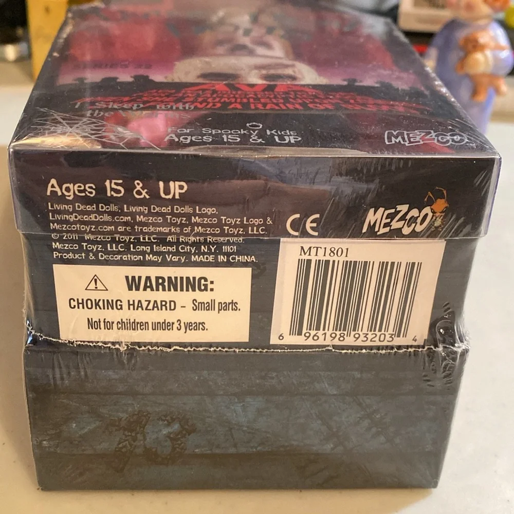 Living Dead Dolls Series 22 Zombies Ava